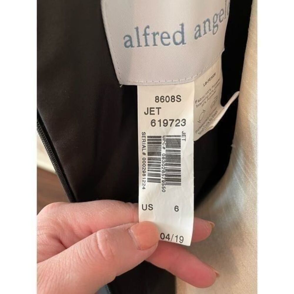 NWT Alfred Angelo One Shoulder Black Fit-n-Flare Dress Size 6 - Picture 8 of 8